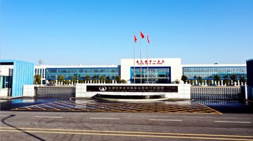 “保定陸巡”坦克600下線，35萬元起售市場(chǎng)認(rèn)不認(rèn)可？